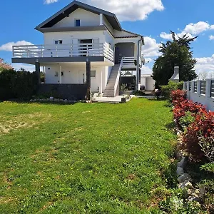Fulir Apartman
